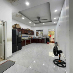 NHÀ MẶT TIỀN AN HỘI - GẦN CHỢ THẠCH ĐÀ 3PN RỘNG