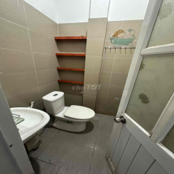 Cho thuê nhà trệt 2 lầu Đ.539 Đỗ Xuân Hợp, Phước Long, Q.9