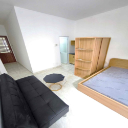 Cho Thuê Căn Hộ Cao Cấp - Ban Công - Mới Toanh