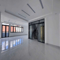 TÒA NHÀ VĂN PHÒNG NGANG 10M▪️HẦM TRỆT LỬNG 4 LẦU▪️ VỊ TRÍ ĐẸP