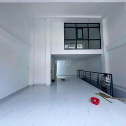TÒA NHÀ VĂN PHÒNG NGANG 10M▪️HẦM TRỆT LỬNG 4 LẦU▪️ VỊ TRÍ ĐẸP