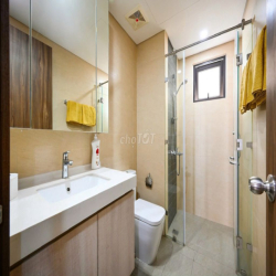 Cho thuê căn hộ 3PN 2WC nội thất cao cấp view đẹp tại Hà Đô Centrosa 