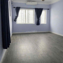 Nhà nguyên căn 3pn 4vs Đường Nguyễn Kiệm QPN cho thuê