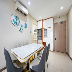 Cho thuê căn hộ 3PN 2WC nội thất cao cấp view đẹp tại Hà Đô Centrosa 