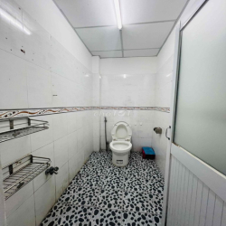 Cho Thuê Nhà Nguyên Căn DT 4x17 1Trệt 1Lửng 2Pn 1Wc Sân Xe Máy Hẻm Tải