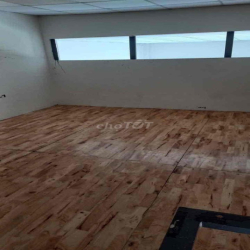 Cho Thuê Mặt Bằng  Vừa Ở Vừa Kinh Doanh Nhà mới vị trí cực đẹp