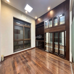 10x15m - Biệt thự TRẦN QUỐC TOẢN, Quận 3 - Trệt 2 Lầu, GIÁ RẺ 5x