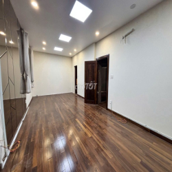 10x15m - Biệt thự TRẦN QUỐC TOẢN, Quận 3 - Trệt 2 Lầu, GIÁ RẺ 5x
