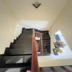 Nhà Nguyên Căn Full nội thất 5pn sân đậu oto thoải mái