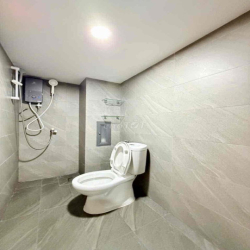 DUPLEX GÁC CAO 1m5_ SÁT GA METRO BẾN THÀNH _ NGAY CẦU ÔNG LÃNH,FULL NT