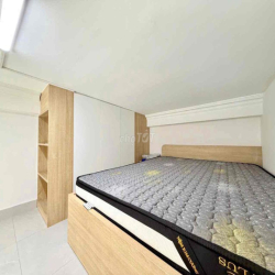 DUPLEX GÁC CAO 1m5_ SÁT GA METRO BẾN THÀNH _ NGAY CẦU ÔNG LÃNH,FULL NT