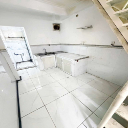 Nhà Thuê Tây Sơn.Quận Tân Phú (1pn, 2wc) hẻm xe hơi. Dtsd 72m2