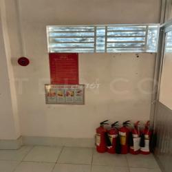 Kho xưởng 400 m² có hệ thống báo cháy, trong KDC Ngân Thuận