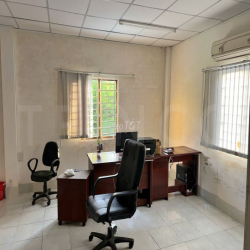 Kho xưởng 400 m² có hệ thống báo cháy, trong KDC Ngân Thuận