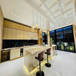 CHO THUÊ BIỆT THỰ VIP PHÚ MỸ HƯNG 5Pn- 175 triệu