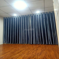 Cho thuê căn hộ tầng 5 tập thể nghĩa tân, khu A8, 75m2,