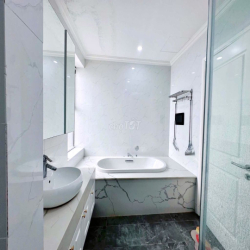 CHO THUÊ CĂN GÓC TẦNG TRUNG FULL NỘI THẤT CAO CẤP CC DOLPHIN PLAZA