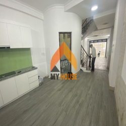 ^^CHOÁNG!NHÀ PHỐ MẶT TIỀN ĐỈNH CAO SAU SONG HÀNH