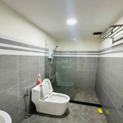 CHO THUÊ NHÀ TRỆT 2PN NỘI THẤT KDC HỒNG LOAN ĐỐI DIỆN BẾN XE TRUNG TÂM