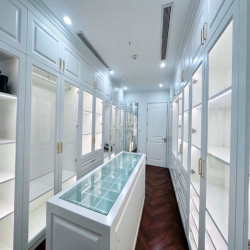 CHO THUÊ CĂN GÓC TẦNG TRUNG FULL NỘI THẤT CAO CẤP CC DOLPHIN PLAZA
