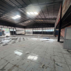 Kho 400m2 góc 2 mặt tiền trục chính KDC Nam Long 2