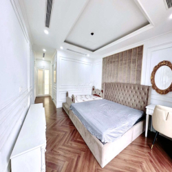 CHO THUÊ CĂN GÓC TẦNG TRUNG FULL NỘI THẤT CAO CẤP CC DOLPHIN PLAZA