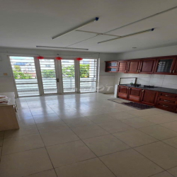 Cho thuê nhà mới nguyên căn 4 tầng , hẻm xe tải - hẻm thông -  4x20m