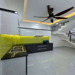 CHO THUÊ NHÀ HẺM XE TẢI THÔNG 4PN 4WC HẺM 549 LÊ VĂN THỌ P14