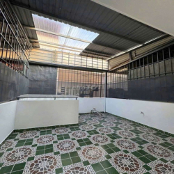 CHO THUÊ NHÀ HẺM XE TẢI THÔNG 4PN 4WC HẺM 549 LÊ VĂN THỌ P14