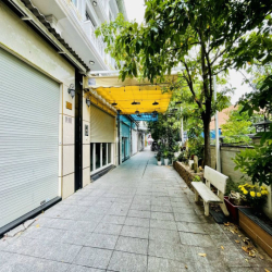 _NHÀ PHỐ LIỀN KỀ HXH 1/ SÁT MT_5,3X12M_TRỆT LỬNG 3 LẦU_5PN_VỊ TRÍ ĐẸP_