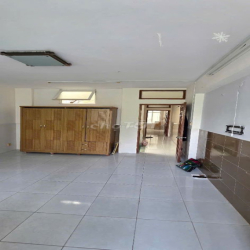 Cho thuê nhà mới nguyên căn 4 tầng , hẻm xe tải - hẻm thông -  4x20m