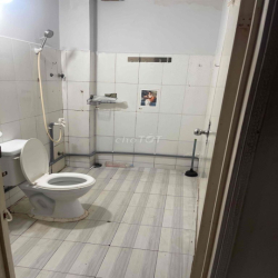 Nguyễn tư giản p12gv , nhà đang sơn sửa mới , dt 4x17 , 2pn rộng