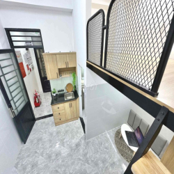 phòng có gác có sân sau siêu thoáng gần BX miền đông