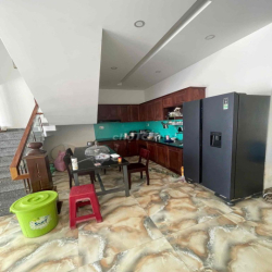 🏠BÁN NHÀ 3 TẦNG DIÊN PHÚ – 204m2 – Ô TÔ TỚI TẬN NHÀ  📍 Vị trí: Diên Ph