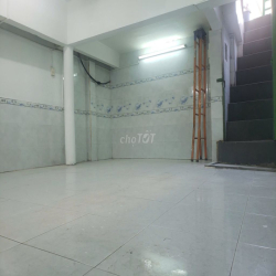 CHO THUÊ FULL TẦNG HẦM NGAY CẦU BÔNG - cách trung tâm Q1 chỉ 2km