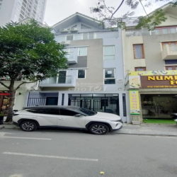 Cho thuê nhà A10 Nam Trung Yên, DT 80m2, 4 tầng, mt 6m tiện kinh doanh