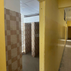 Cho thuê Lầu 1, Lầu 2, Sân Thượng mái che