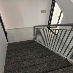 BUILDING KHU TÂY THẠNH - 8 x 26 - 3 TẦNG - TRỐNG SUỐT