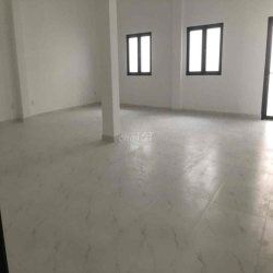 BUILDING KHU TÂY THẠNH - 8 x 26 - 3 TẦNG - TRỐNG SUỐT