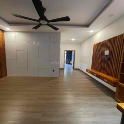 Nhà 4 Tầng đường Quách Thị Trang, Hoà Xuân, Đà Nẵng