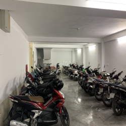 Cho thuê vp phố đại la,hai bà trưng,hà nội,dtsd 220m2, thông sàn,