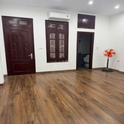 🏡 CHO THUÊ NHÀ NGỌC LÂM – 3 TẦNG RỘNG 79m – GIÁ TỐT 15TR/TH