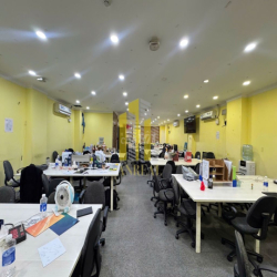 CHO THUÊ VĂN PHÒNG ĐỦ NỘI THẤT 100-160M2 GIÁ 20 TRIỆU