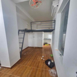 phòng trọ giá rẻ có máy lanh,ban công ,gác,máy giăt , ngay p văn chieu