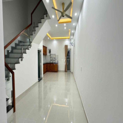 NHÀ ĐẸP KDC VALENCIA - NGUYỄN DUY TRINH - 2 LẦU 4PN FULL NỘI THẤT