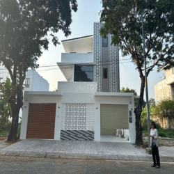 CHO THUÊ BIỆT THỰ MỚI 100% KDC LIÊN PHƯỜNG, Q9