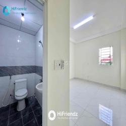 TRỐNG SẴN STUDIO ĐẦY ĐỦ NỘI THẤT CỬA SỔ TRỜI NGAY ĐẦM SEN DV SIÊU RẺ.