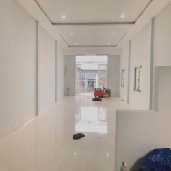 𝐊𝐇𝐎: 10x20➖12tr/th, Sát KCN Vĩnh Lộc, Vĩnh Lộc A, Bình Chán