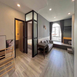 Chung Cư Mini 1 phòng ngủ 1 phòng khách ngay Cầu Thị Nghè 45m2