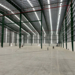 Kho xưởng 14.400 m² trong khu công nghiệp Cần Thơ, có DOCK, PCCC auto